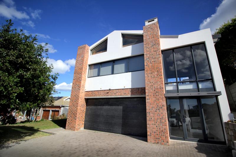 3 Bedroom Property for Sale in Tergniet Western Cape